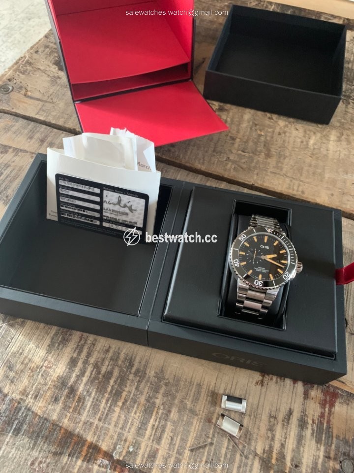 IMG_9085 Oris Aquis Small Second Mens watch Unisex Automatic Steel 01 743 7733 4159-07 4 24 64EB Replica 2