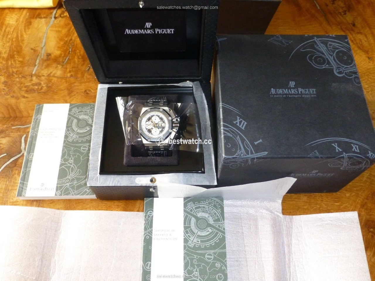 Audemars Piguet Royal Oak Offshore Chronograph Mens watch Unisex Automatic Titanium 26078IO.OO.D001VS.01 Replica 2