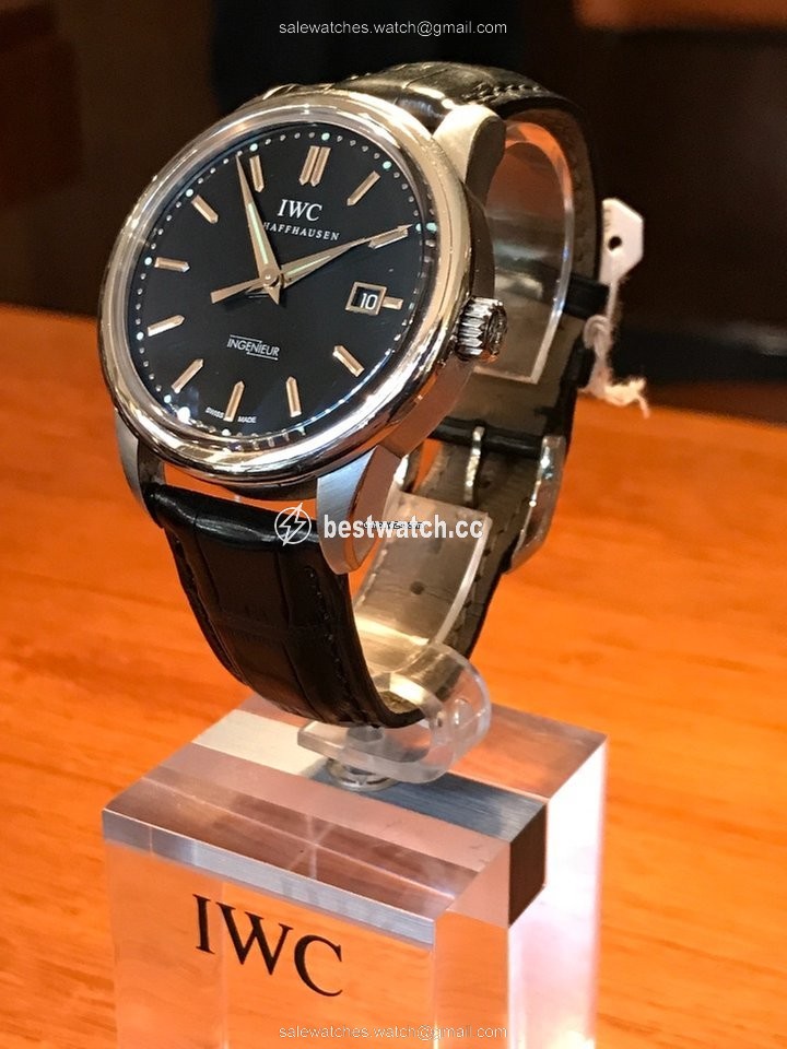 IMG_9085 IWC Ingenieur Automatic Automatic Steel IW3233 Replica 2