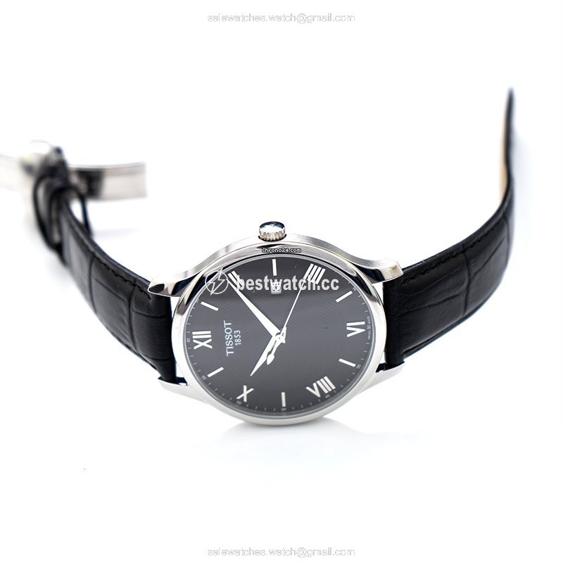 IMG_9086 Tissot Tradition Mens watch Unisex Quartz Steel T063.610.16.058.00 3