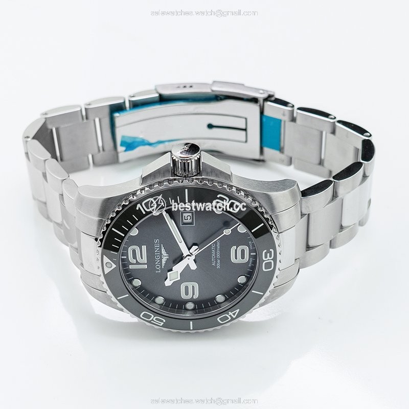 Longines HydroConquest Mens watch Unisex Automatic Steel L37824766 3