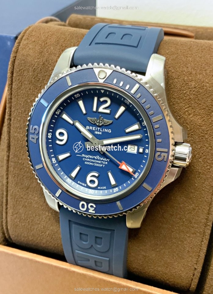 IMG_9086 Breitling Superocean 44 Mens watch Unisex Automatic Steel A17367D81C1S1 3