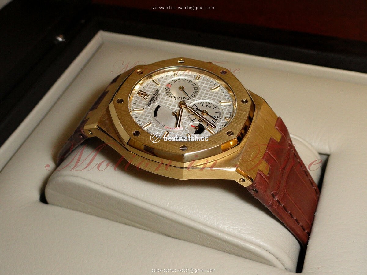 IMG_9086 Audemars Piguet Royal Oak Dual Time Mens watch Unisex Automatic Yellow gold 26120BA.OO.D088CR.01 3