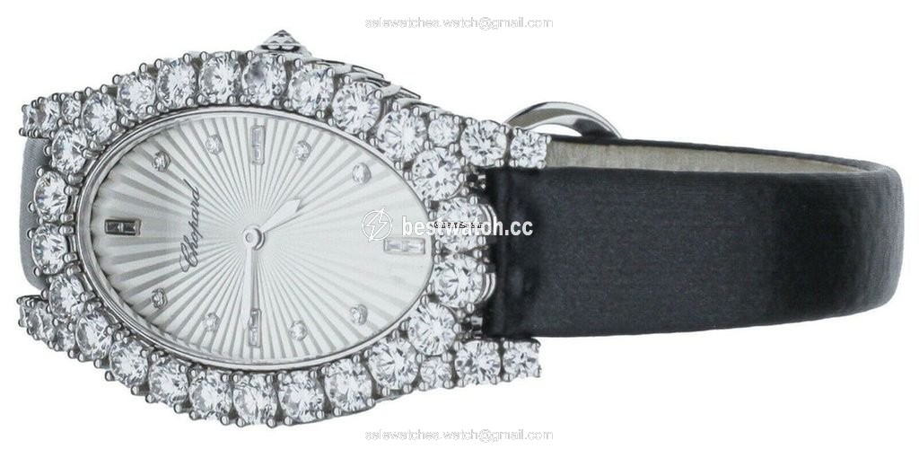 IMG_9086 Chopard Womens watch Quartz White gold 139380-1005 3