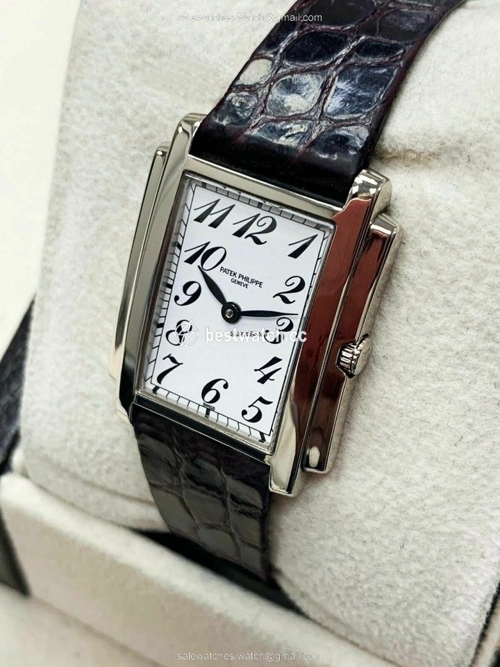 IMG_9086 Patek Philippe Gondolo Womens watch Quartz White gold 4824G 3