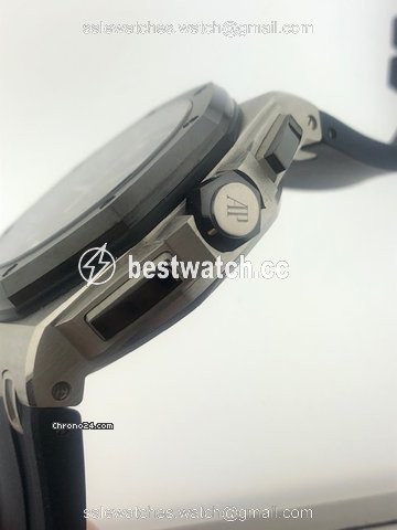 IMG_9086 Audemars Piguet Royal Oak Offshore Tourbillon Chronograph Mens watch Unisex Manual winding Platinum 26388PO.OO.D027CA.01 3