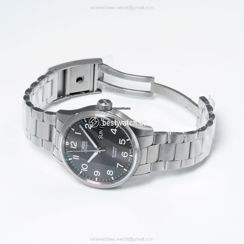 IMG_9086 Oris Big Crown ProPilot Day Date Mens watch Unisex Automatic Steel 01 752 7698 4063-07 8 22 19 3