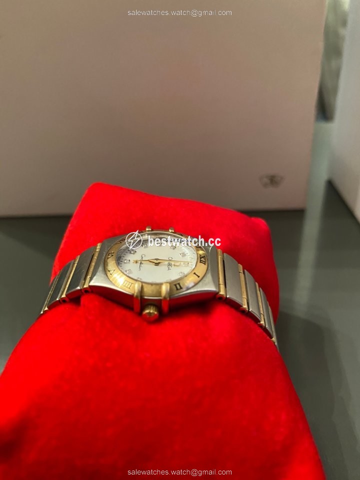IMG_9086 Omega Constellation Womens watch Quartz Gold Steel 1262.75.00 3
