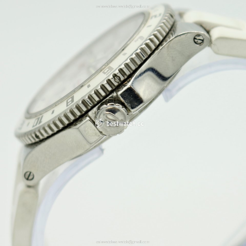 IMG_9086 Breitling Superocean GMT Mens watch Unisex Automatic Steel A32380 3
