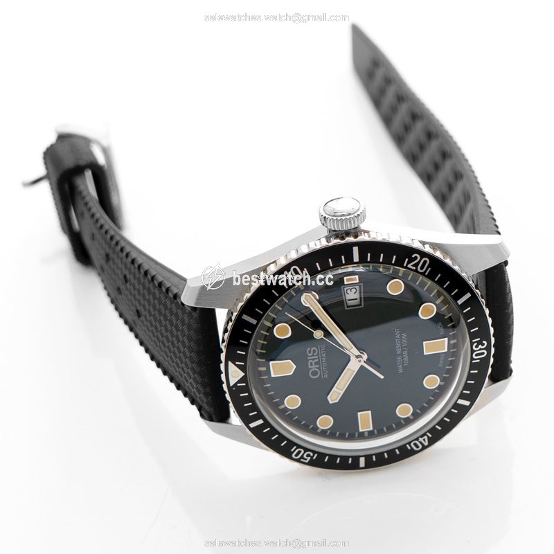 IMG_9086 Oris Divers Sixty Five Mens watch Unisex Automatic Steel 01 733 7720 4057-07 4 21 18 3
