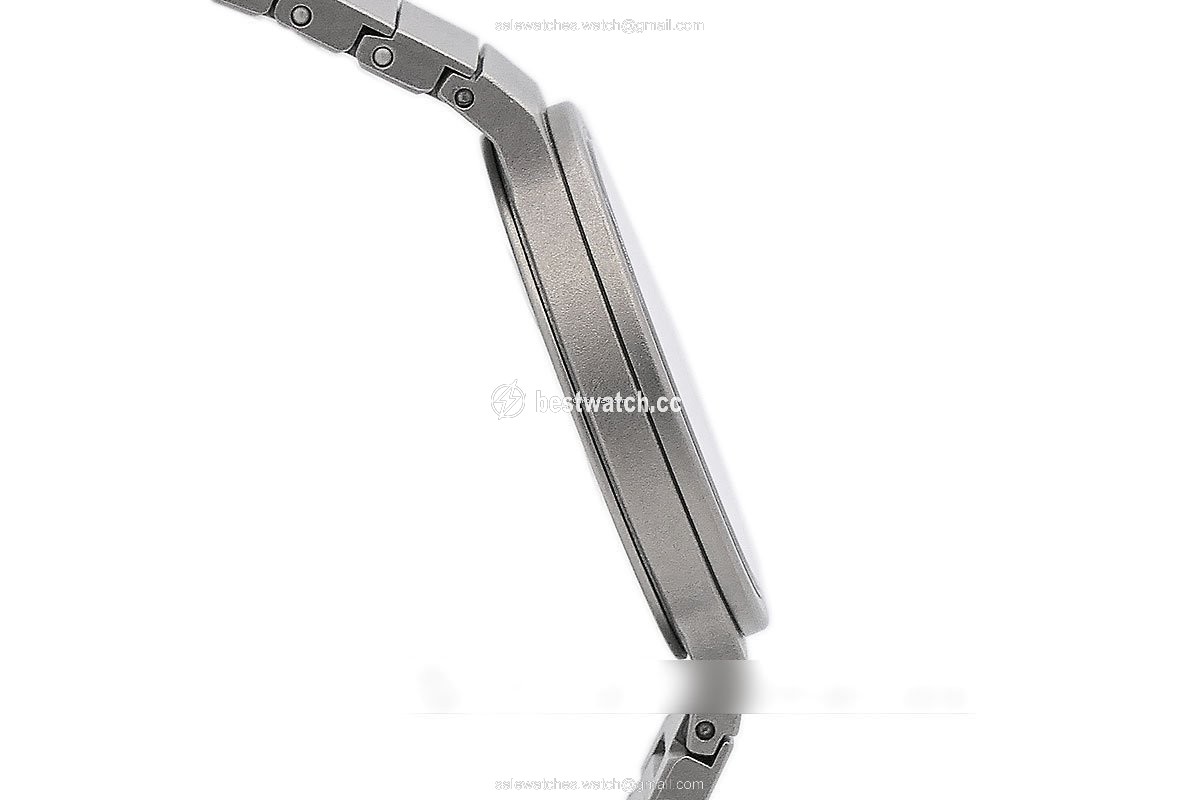 IMG_9086 IWC Porsche Design Quartz Titanium 3336 3