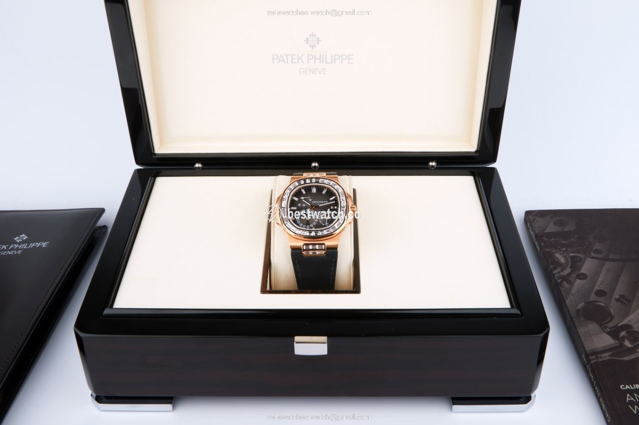 IMG_9086 Patek Philippe Nautilus Mens watch Unisex Automatic Rose gold 5712R-001 3