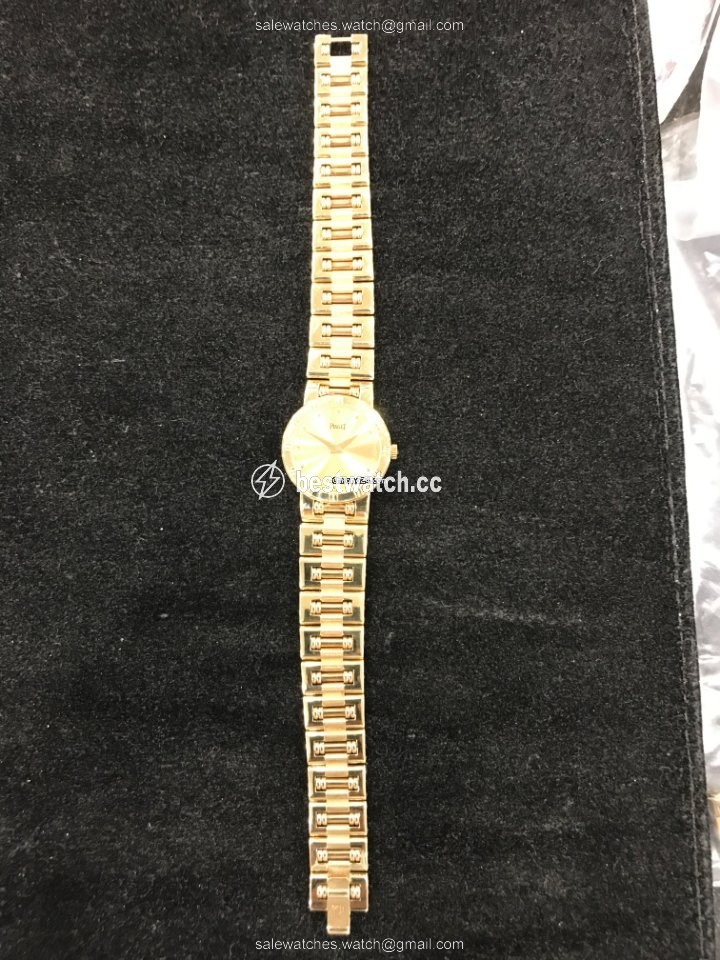 IMG_9086 Piaget Dancer Womens watch Quartz Yellow gold 01GOA02034 3