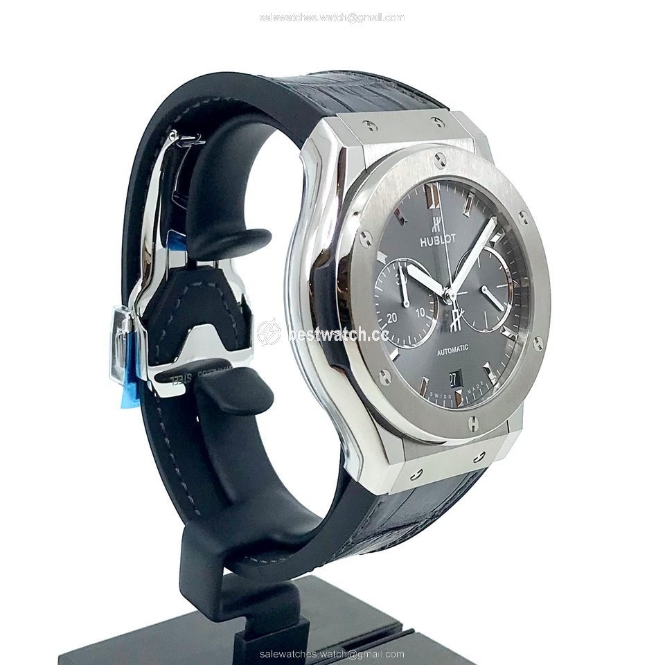 IMG_9086 Hublot Classic Fusion Racing Grey Mens watch Unisex Automatic Titanium 521.NX.7071.LR 3