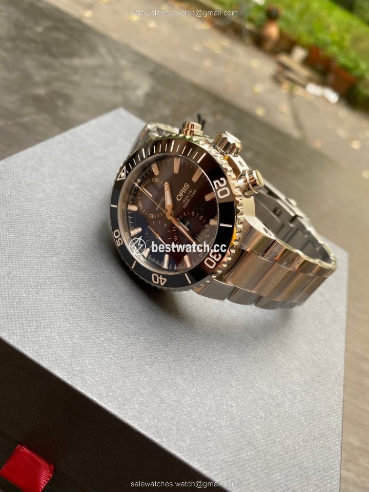 IMG_9086 Oris Aquis Chronograph Mens watch Unisex Automatic Steel 01 774 7743 4155-07 8 24 05PEB 3