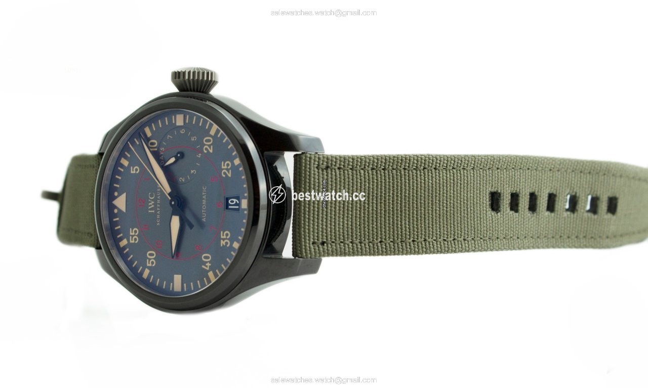 IMG_9086 IWC Big Pilot Top Gun Miramar Mens watch Unisex Automatic Ceramic IW501902 3