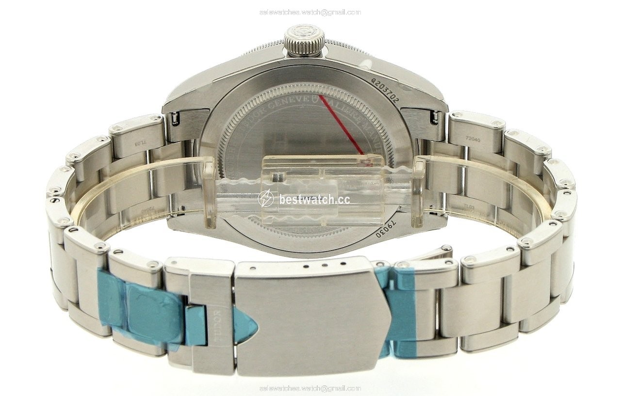 IMG_9086 Tudor Black Bay Fifty-Eight Mens watch Unisex Automatic Steel M79030B-0001 3