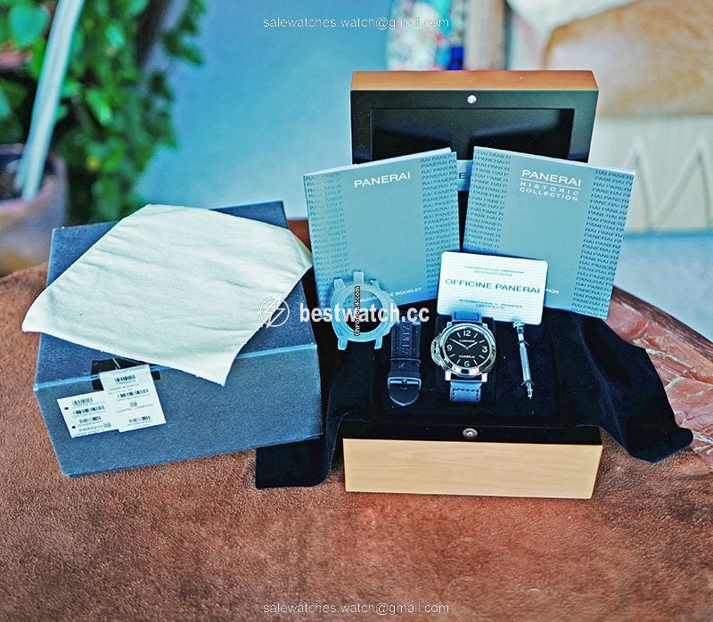 IMG_9086 Panerai Luminor Base Manual winding Steel PAM 219 3