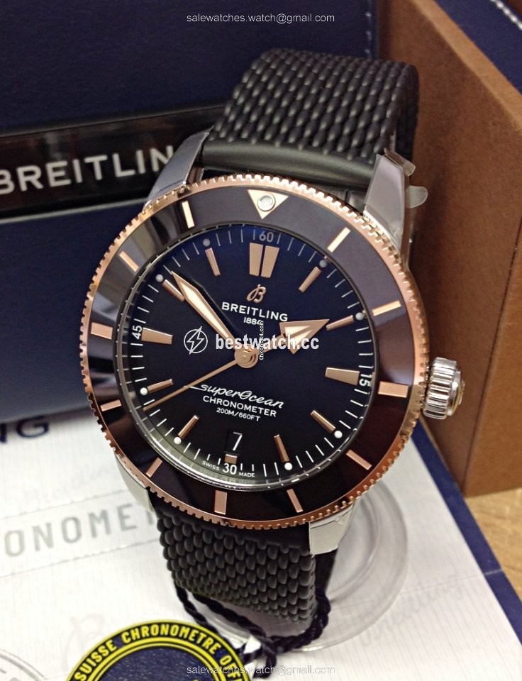 IMG_9086 Breitling Superocean Heritage Mens watch Unisex Automatic Gold Steel UB2030121B1S1 3
