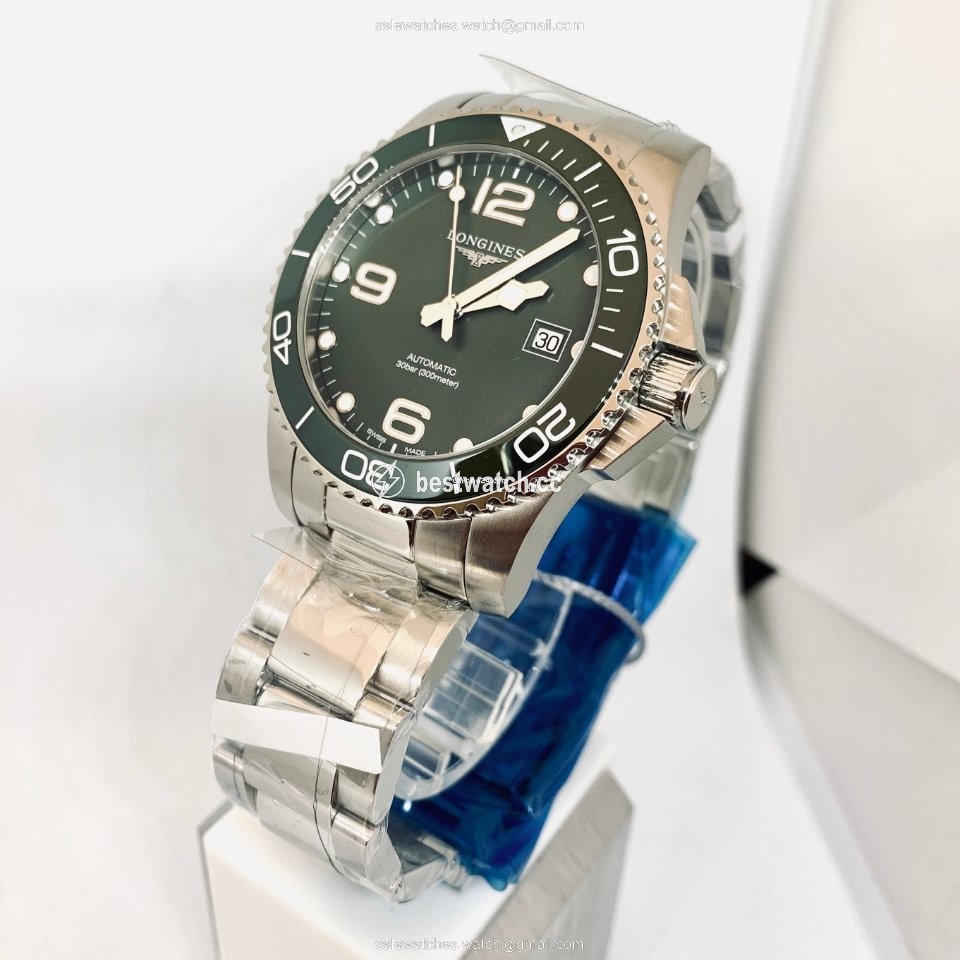 IMG_9086 Longines HydroConquest Mens watch Unisex Automatic Steel L3.781.4.06.6 3