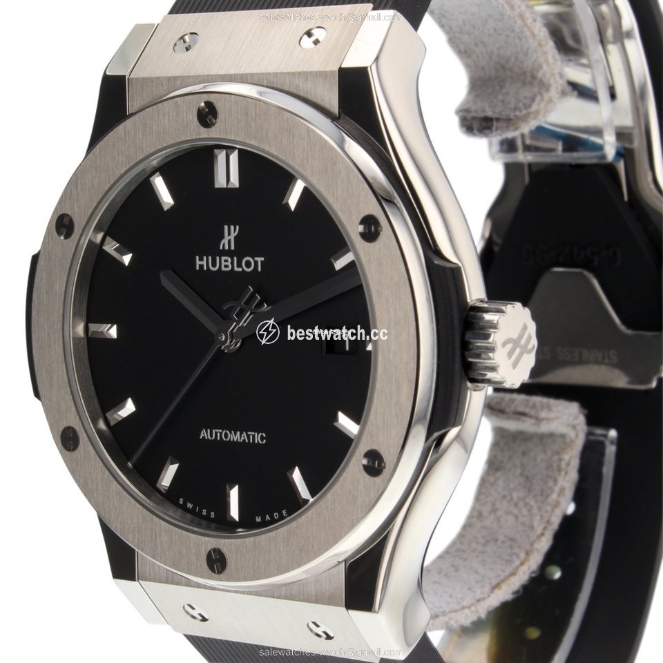 IMG_9086 Hublot Classic Fusion 45, 42, 38, 33 mm Mens watch Unisex Automatic Titanium 542NX1171RX 3