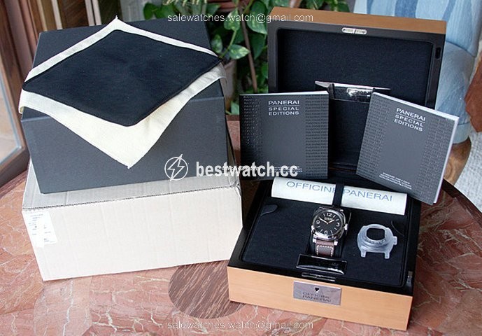 IMG_9086 Panerai Special Editions Manual winding PAM 587 3