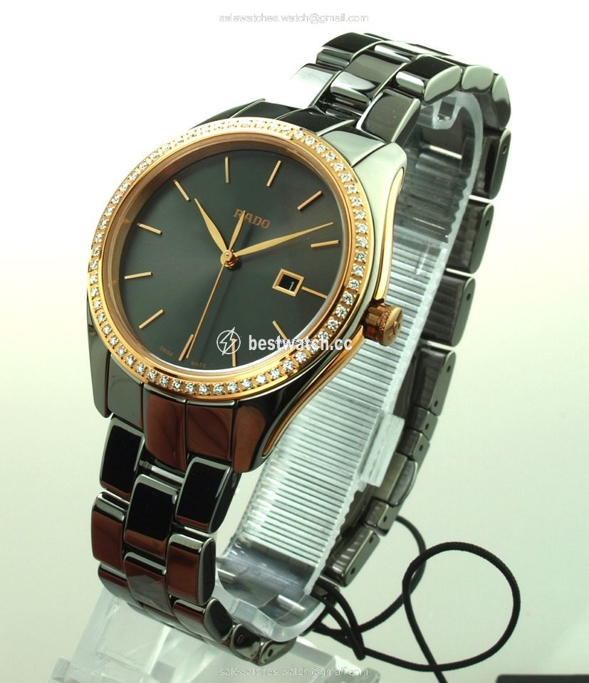IMG_9086 Rado HyperChrome Diamonds Womens watch Quartz Ceramic R32125102 3
