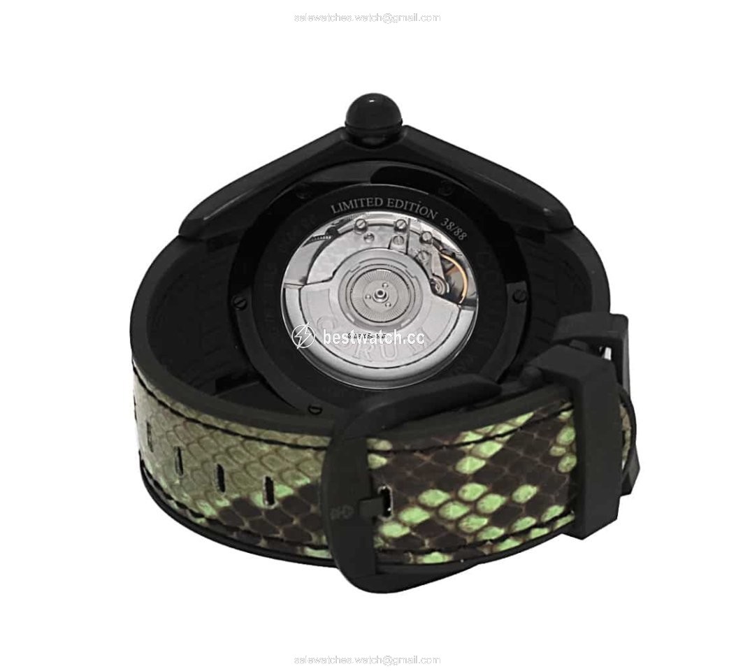 IMG_9086 Corum Bubble Mens watch Unisex Automatic Steel 082.410.98 0337 PV01 3