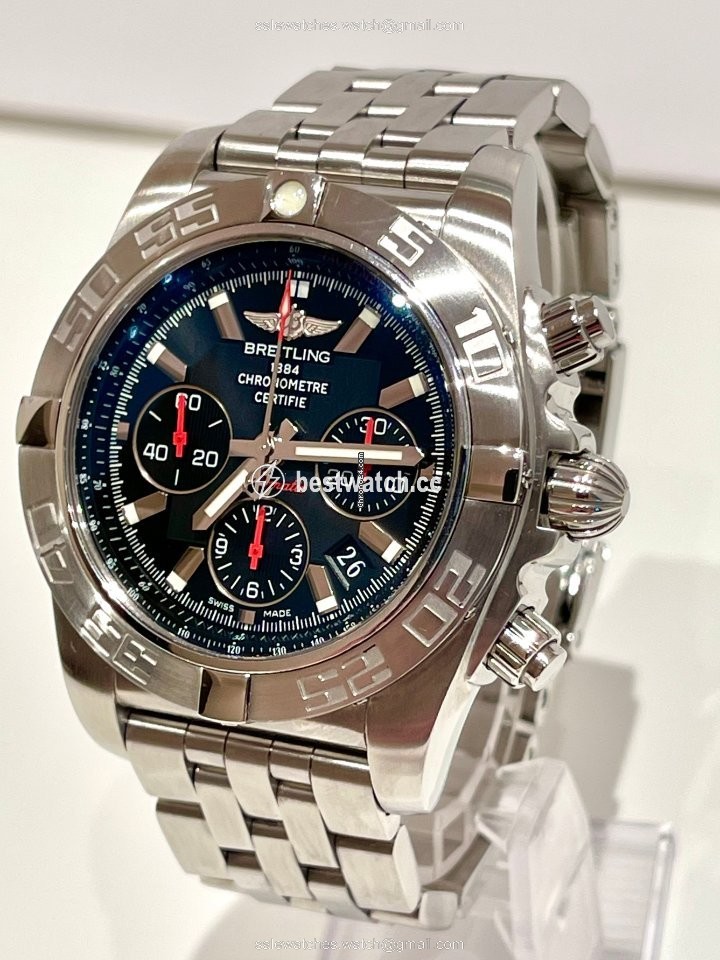 IMG_9086 Breitling Chronomat Mens watch Unisex Automatic Steel AB0111-105 3