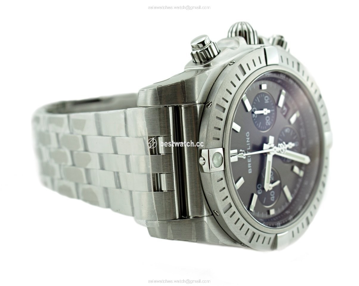 IMG_9086 Breitling Chronomat Mens watch Unisex Automatic Steel AB0115101F1A1 3