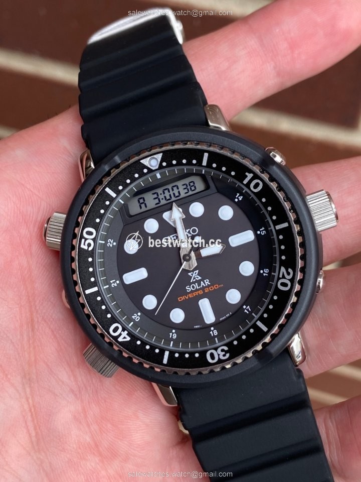 IMG_9086 Seiko Prospex Mens watch Unisex Quartz Steel SNJ025P1 3