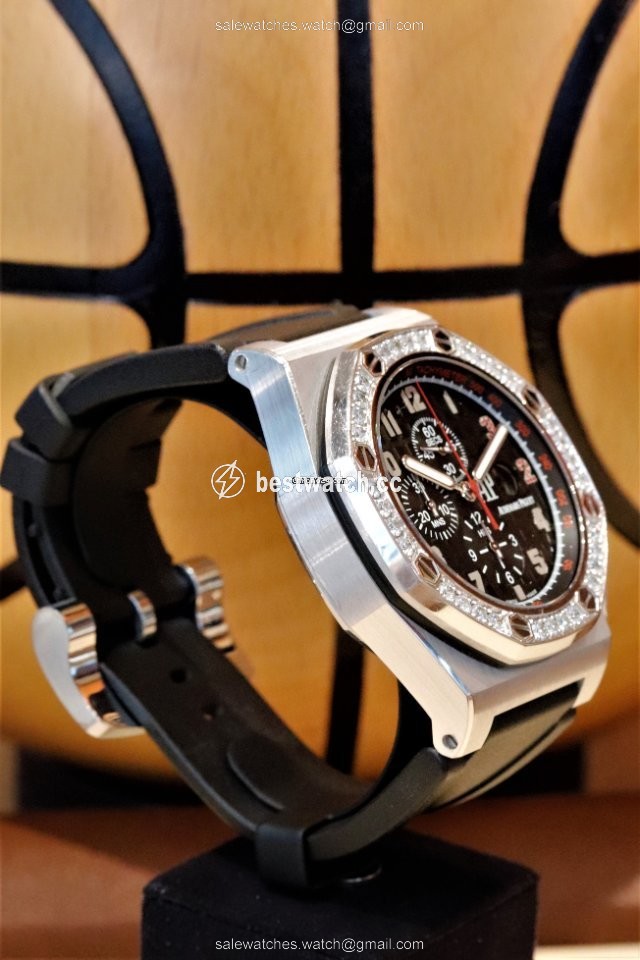 IMG_9086 Audemars Piguet Royal Oak Offshore Mens watch Unisex Automatic White gold 2613BC.ZZ.A101CR.01 3