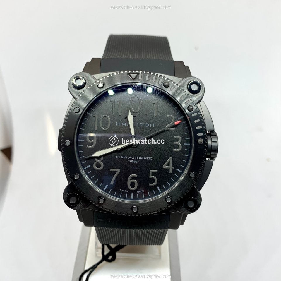 IMG_9086 Hamilton Khaki Navy BeLOWZERO Mens watch Unisex Automatic Titanium H78505332 3