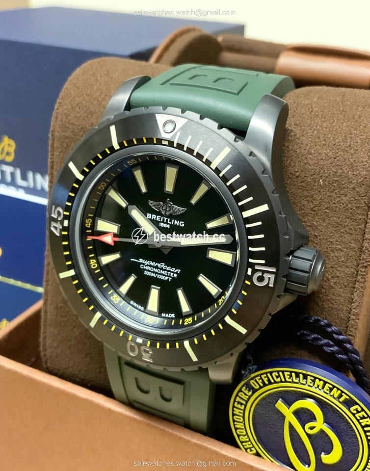 IMG_9086 Breitling Superocean Mens watch Unisex Automatic Titanium V17369241L1S1 3