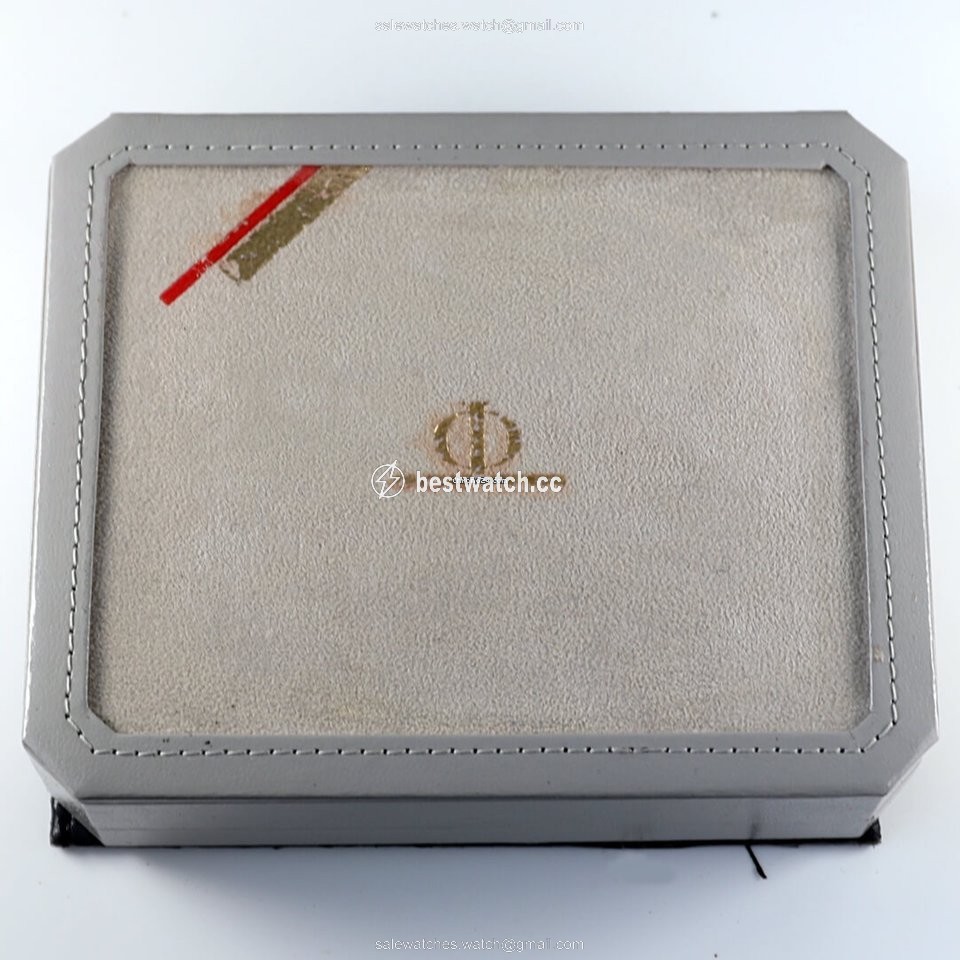 IMG_9086 Baume & Mercier Classima Mens watch Unisex Quartz Yellow gold 15606 3