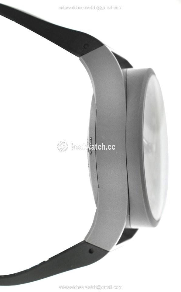 IMG_9086 Porsche Design Worldtimer Mens watch Unisex Automatic Titanium P6750 6750.10.24.1180 3