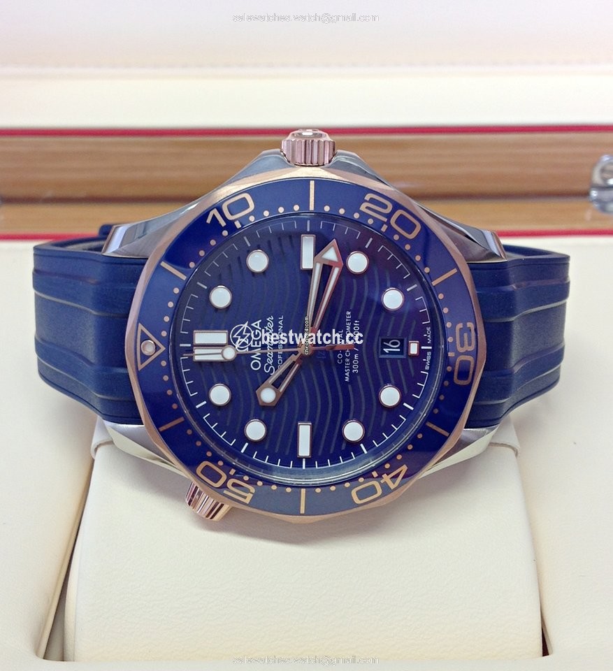 Omega Seamaster Diver 300 M Mens watch Unisex Automatic Gold Steel 210.22.42.20.03.002 3