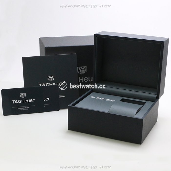 IMG_9086 TAG Heuer Carrera Lady Quartz Steel WAR1114.BA0601 3
