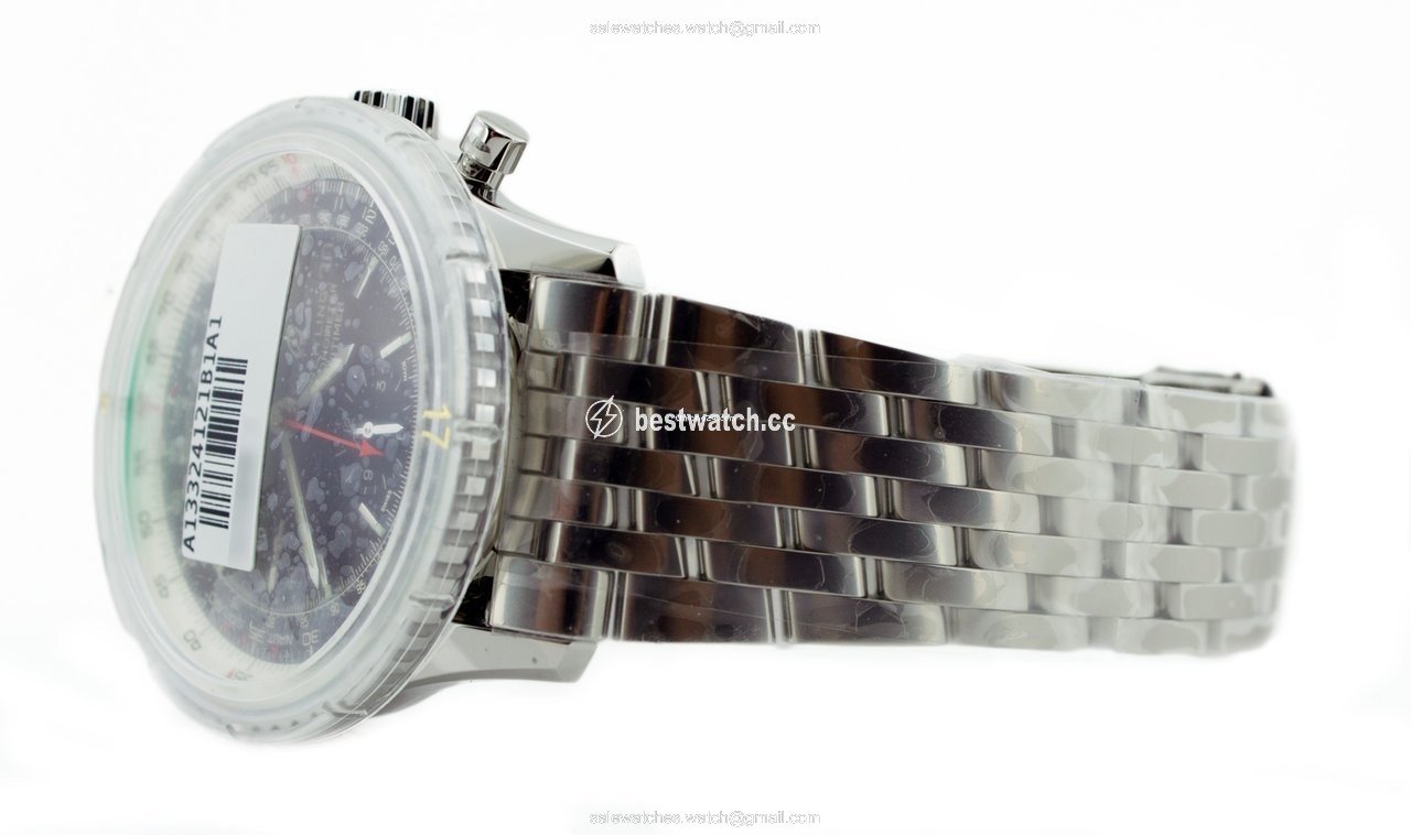 IMG_9086 Breitling Navitimer Heritage Mens watch Unisex Automatic Steel A13324121B1A1 3