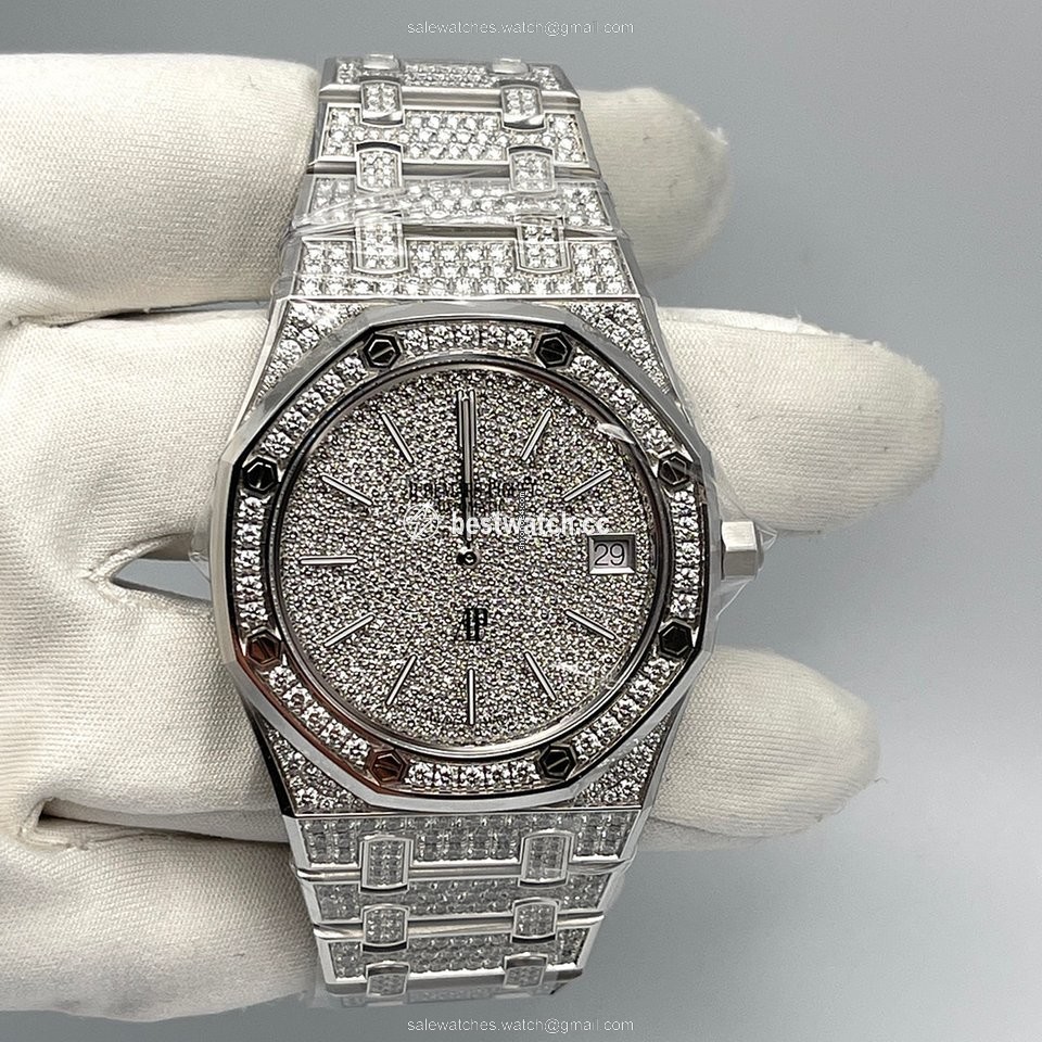 IMG_9086 Audemars Piguet Royal Oak Jumbo Mens watch Unisex Automatic White gold 15202BC.ZZ.1241BC.01 3