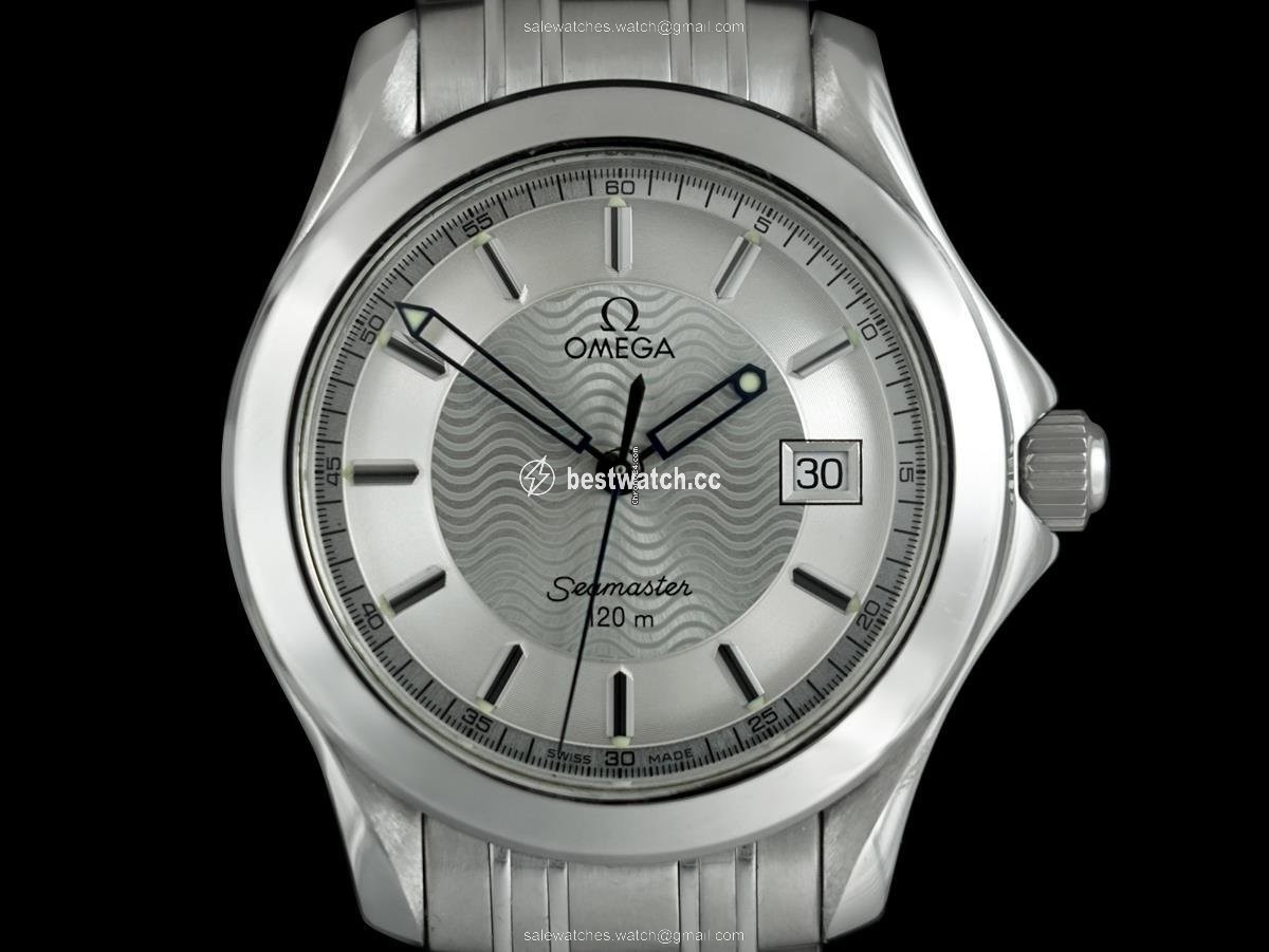 IMG_9086 Omega Seamaster Diver 300 M Mens watch Unisex Quartz Steel 7686 3