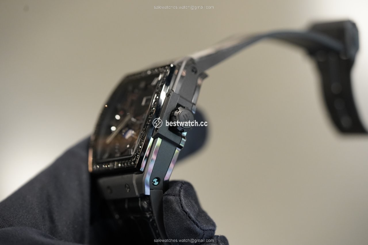 IMG_9086 Hublot Spirit of Big Bang Mens watch Unisex Automatic Ceramic 647.CI.1110.LR.1200 3