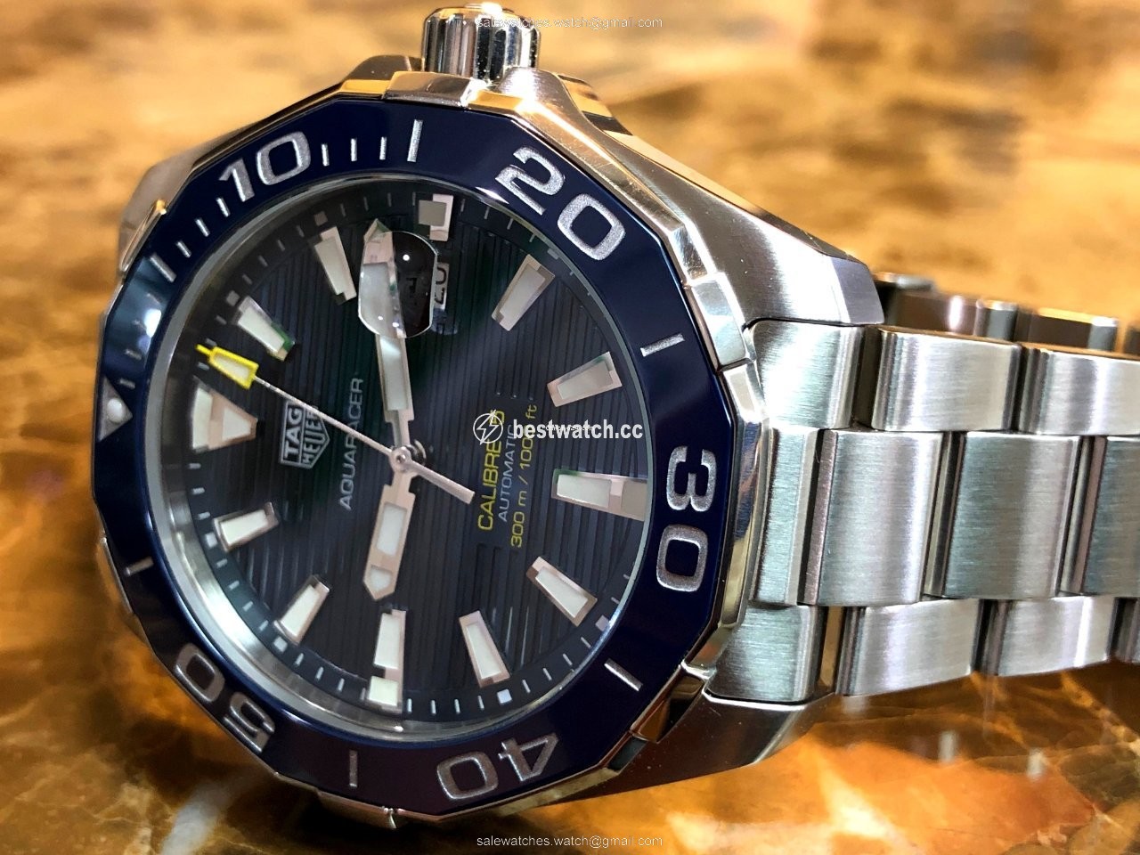 IMG_9086 TAG Heuer Aquaracer 300M Mens watch Unisex Automatic Ceramic WAY201B.BA0927 3