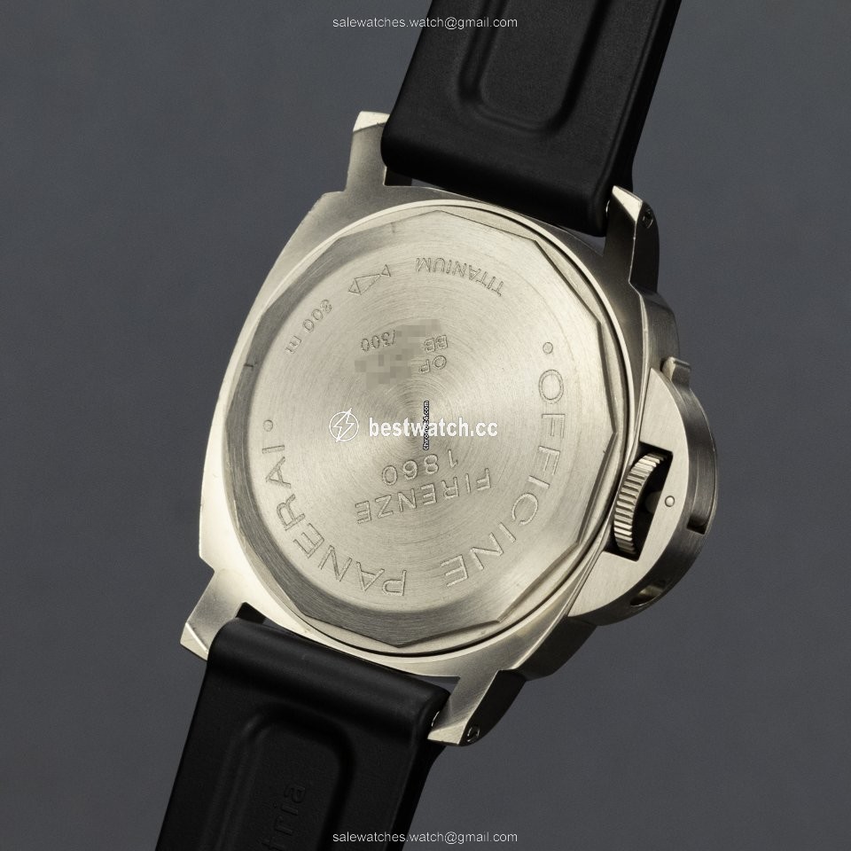 IMG_9086 Panerai Luminor Marina Mens watch Unisex Automatic Titanium PAM 00056 3