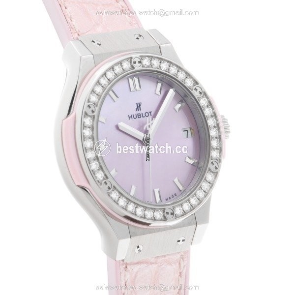 Hublot Classic Fusion Quartz Womens watch Quartz Titanium 581.NP.6210.LR.1204.JPN17 3