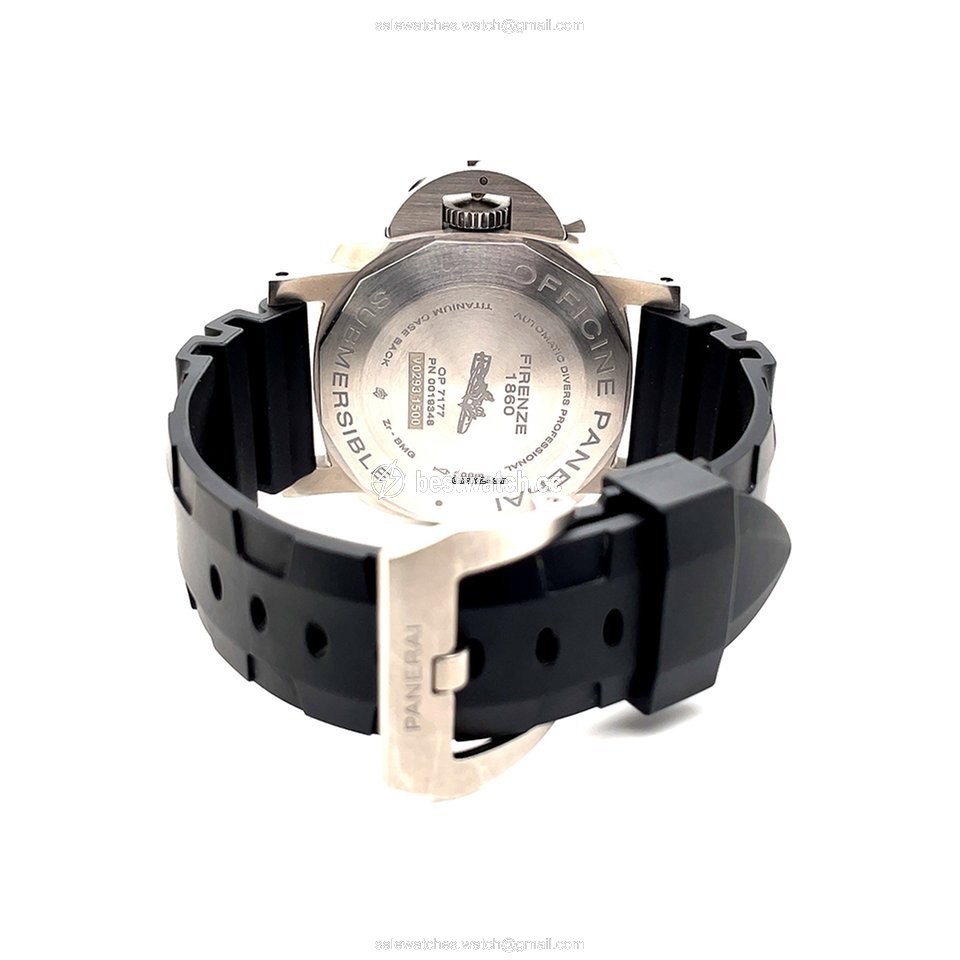 IMG_9086 Panerai Luminor Submersible Mens watch Unisex Automatic Carbon PAM 00799 3