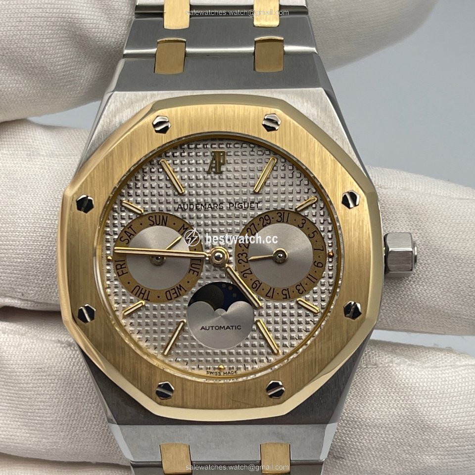 IMG_9086 Audemars Piguet Royal Oak Day-Date Mens watch Unisex Automatic Gold Steel 25594SA.OO.0789SA.06 3