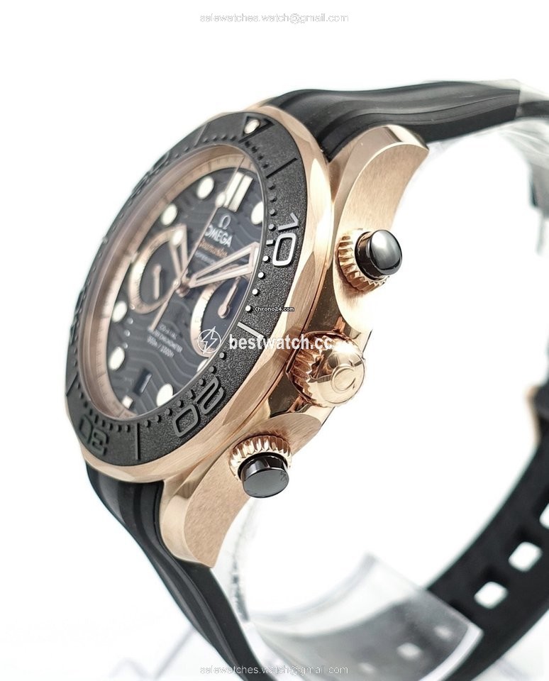 Omega Seamaster Diver 300 M Mens watch Unisex Automatic Rose gold 210.62.44.51.01.001 3