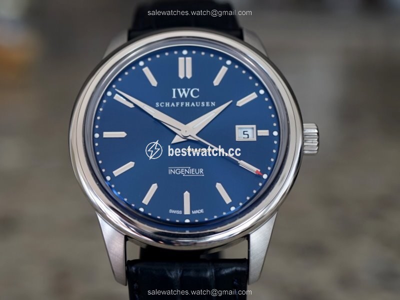 IWC Ingenieur Automatic Mens watch Unisex Automatic Steel IW323310 3