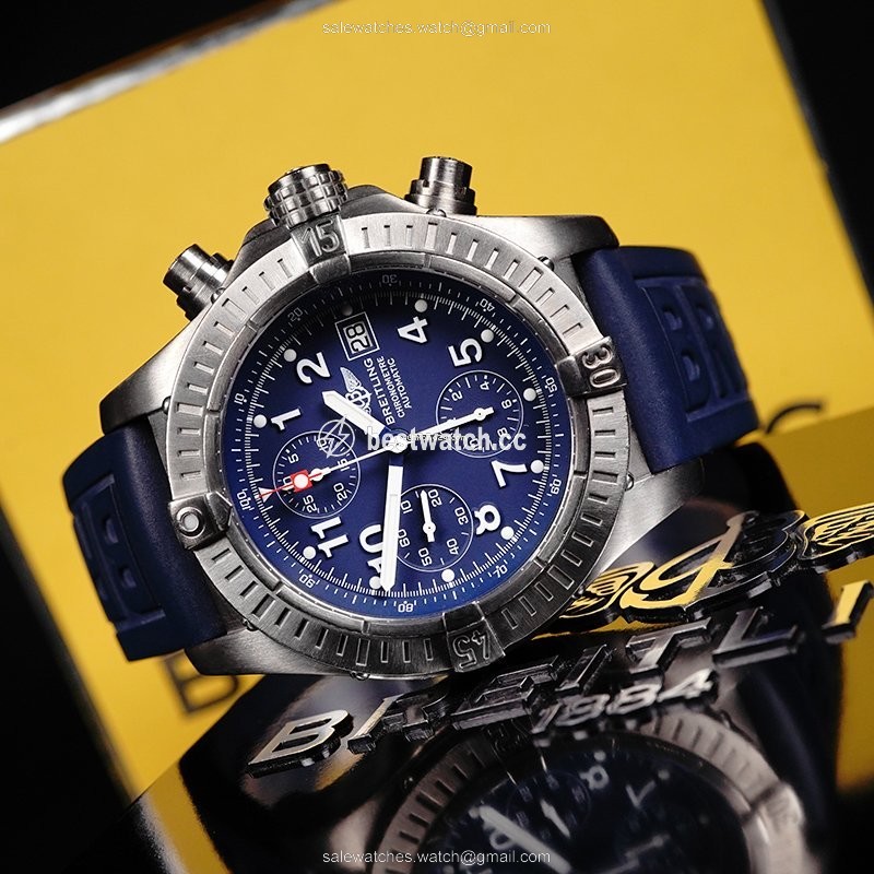 IMG_9086 Breitling Avenger Mens watch Unisex Automatic E13360 3